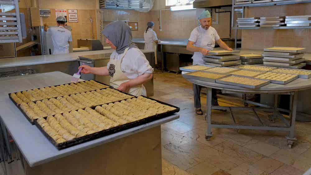 BAKLAVA VE ÇEŞİTLERİ İMALATHANESİ 